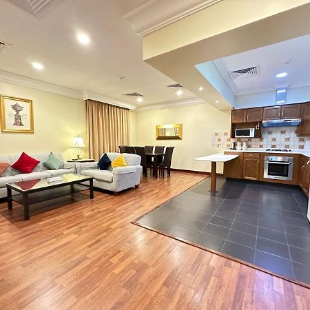 The Palace Suites Al Khobar Esterno foto
