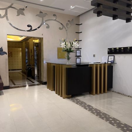 The Palace Suites Al Khobar Esterno foto