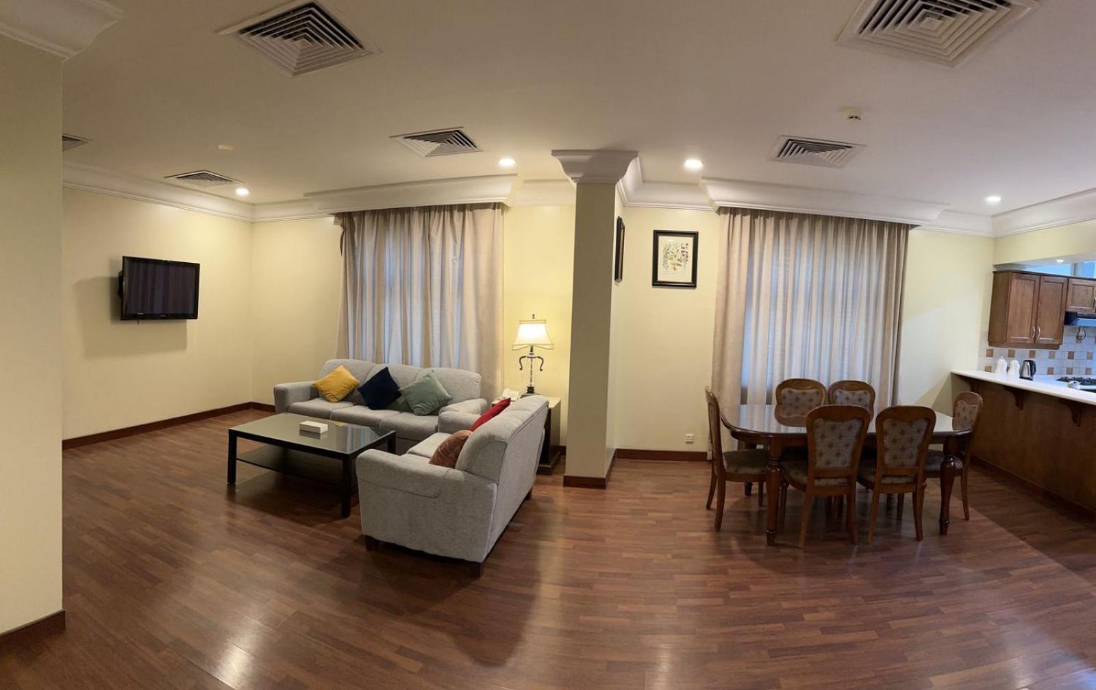 The Palace Suites Al Khobar Esterno foto