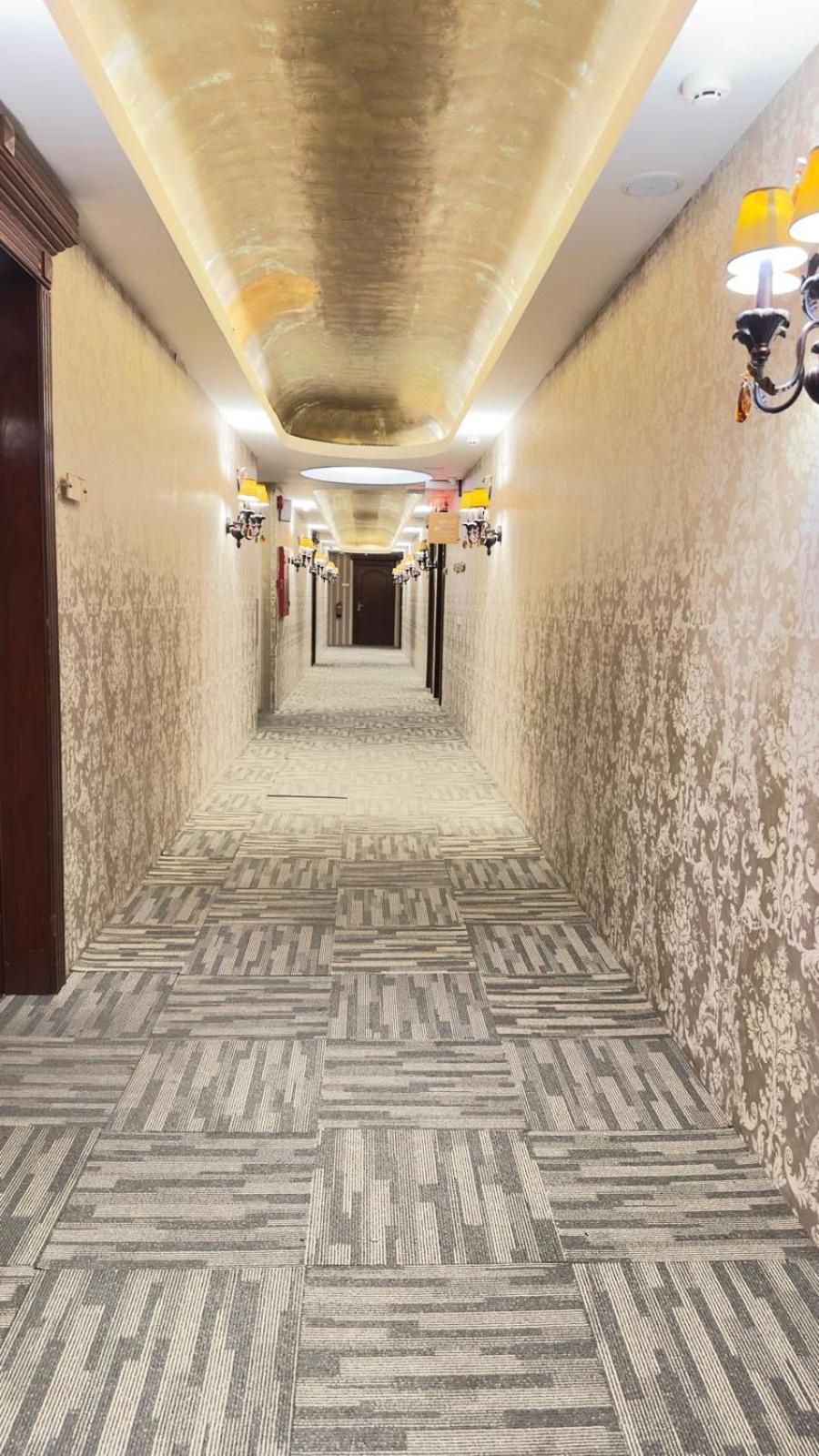 The Palace Suites Al Khobar Esterno foto